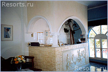 Thirasia Hotel 2